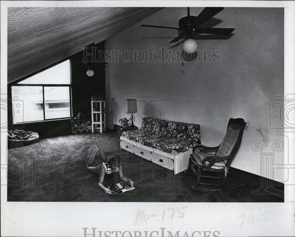 1979 Dennis & Patti Velesco Sunset Beach Home - Historic Images