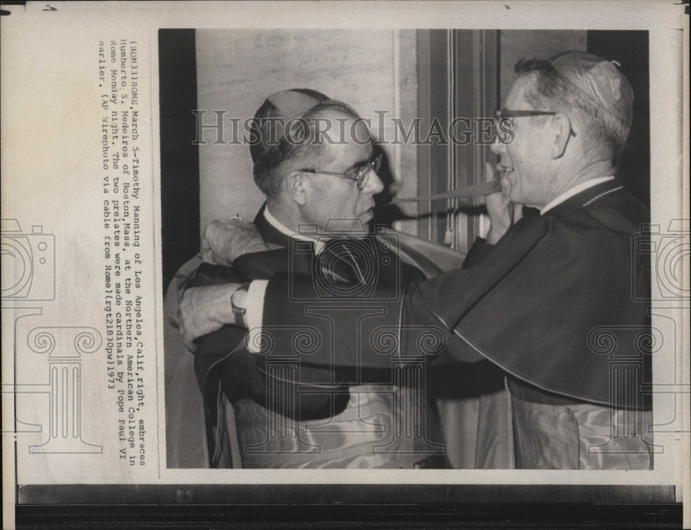 1973 Press Photo new cardinals Timothy Manning and Humberto Madeiros embrace - Historic Images