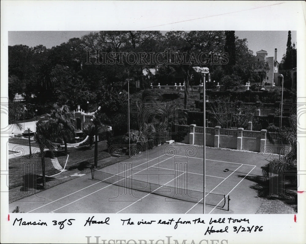 1986 Press Photo East view Bell Tower Chambers Estate - RSM08007 - Historic Images