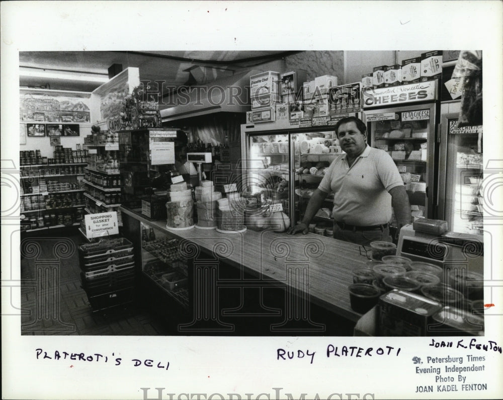 1985 Press Photo Rudy Plateroti, Plateroti&#39;s Italian Gourmet Delicatessen - Historic Images