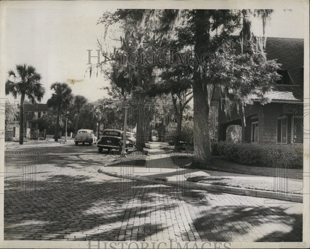 1949 Press Photo Tarpon Springs Street scene - RSM08643 - Historic Images