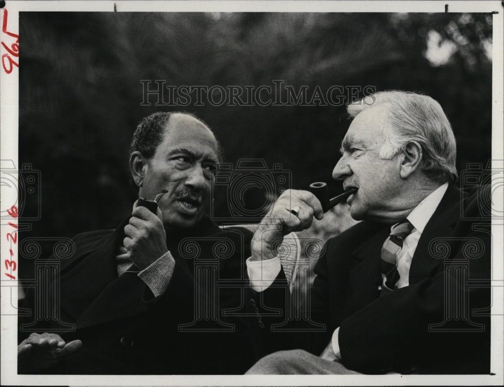 1980 Press Photo Anwar El-Sadat Walter Cronkite, Sadats Eternal Egypt - Historic Images