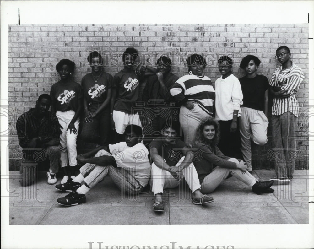 Press Photo Teens who were in a Sprite Commercial - RSM08857 - Historic Images