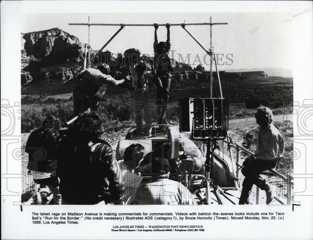 1989 Press Photo Run For the Border Television Commercial - RSM08861 - Historic Images