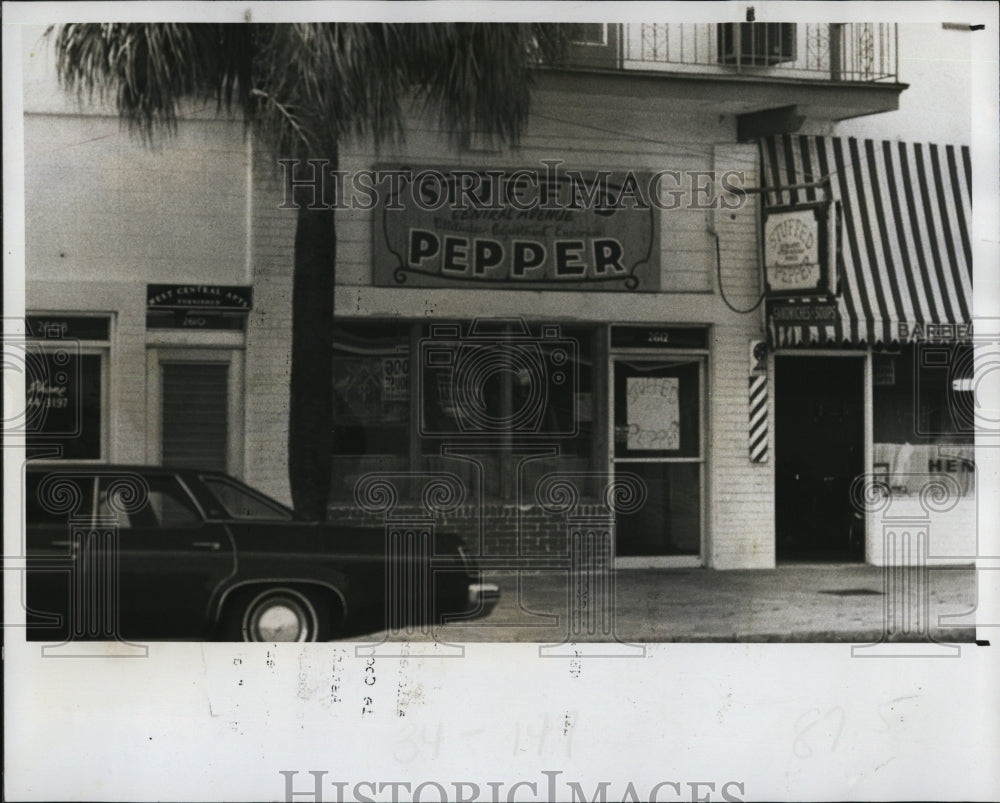 1977 Press Photo Stuffed Pepper Restaurant Central Avenue - Historic Images