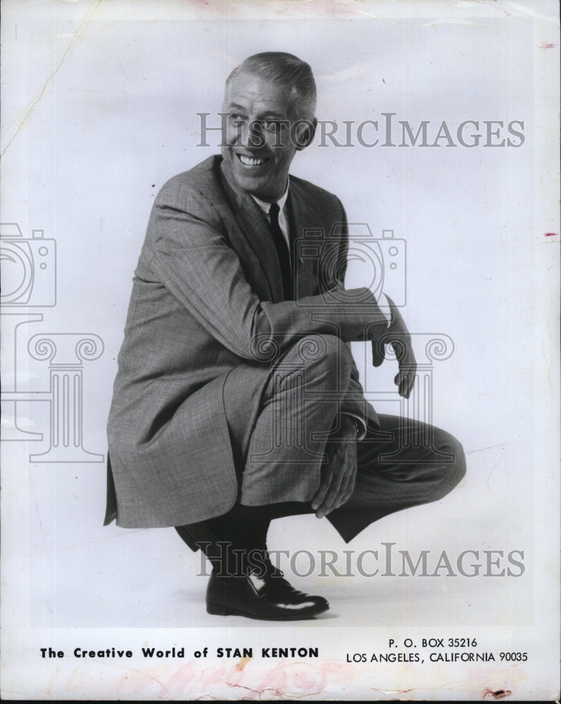 1971 Press Photo Stan Kenton on Creative World Records - Historic Images