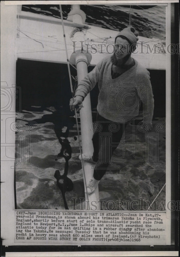 1968 Press Photo Jean De Kat &amp; his trimaran boat - RSM09177 - Historic Images