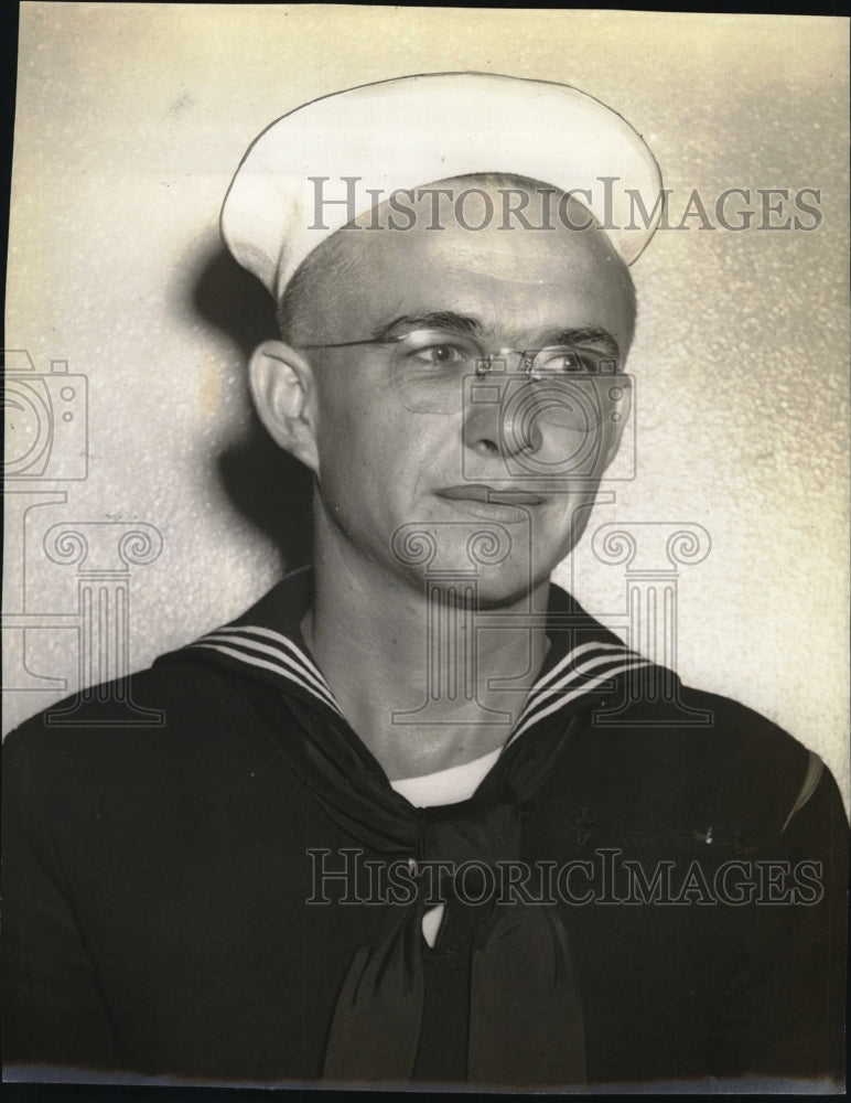 1942 Press Photo Sylvester Chapman, able seaman - Historic Images