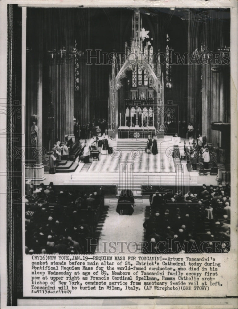 1957 Press Photo Requiem Mass for Arturo Toscanini at St. Patrick's Cathedral NY - Historic Images