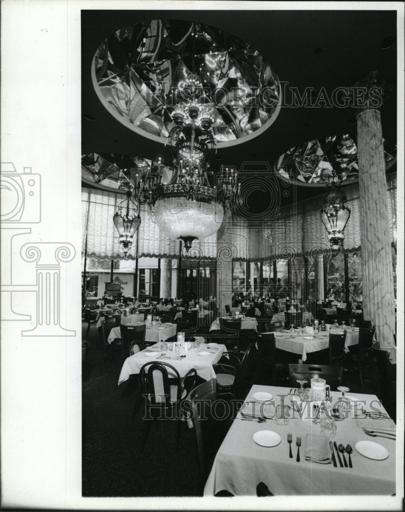 1985 Press Photo Kapok Tree  restaurant in Florida - Historic Images