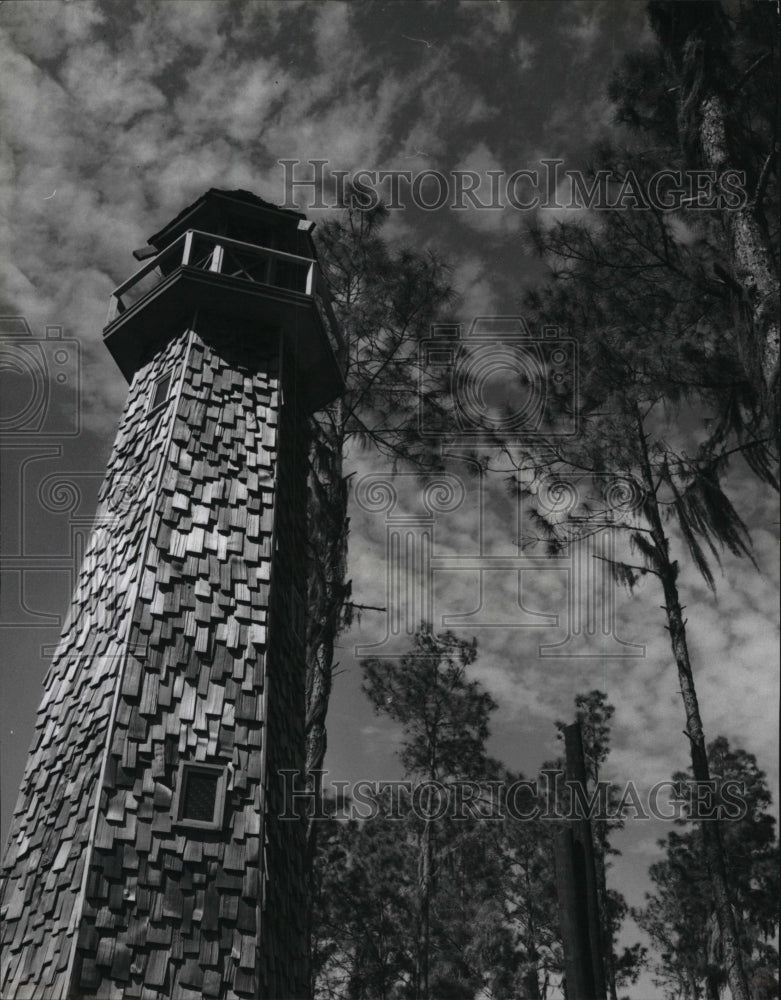 1972 Press Photo Library at Tarpon Lake Village - RSM10049 - Historic Images