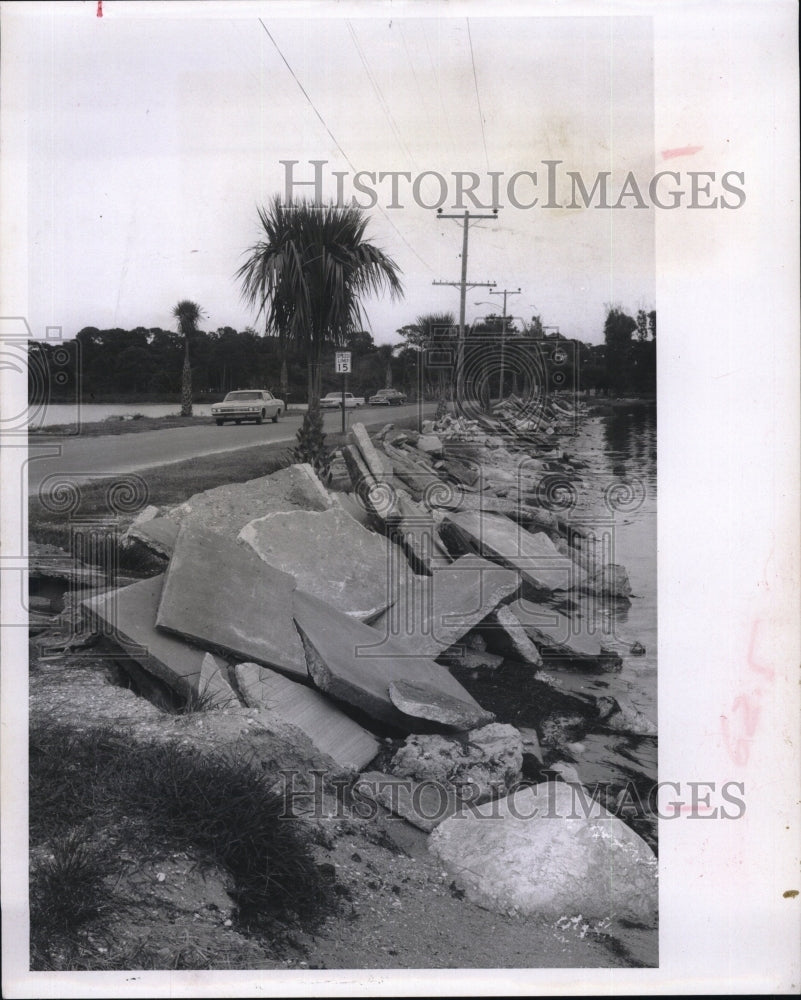 1965 Press Photo Tarpon Spring&#39;s Sunset Beach - RSM10123 - Historic Images