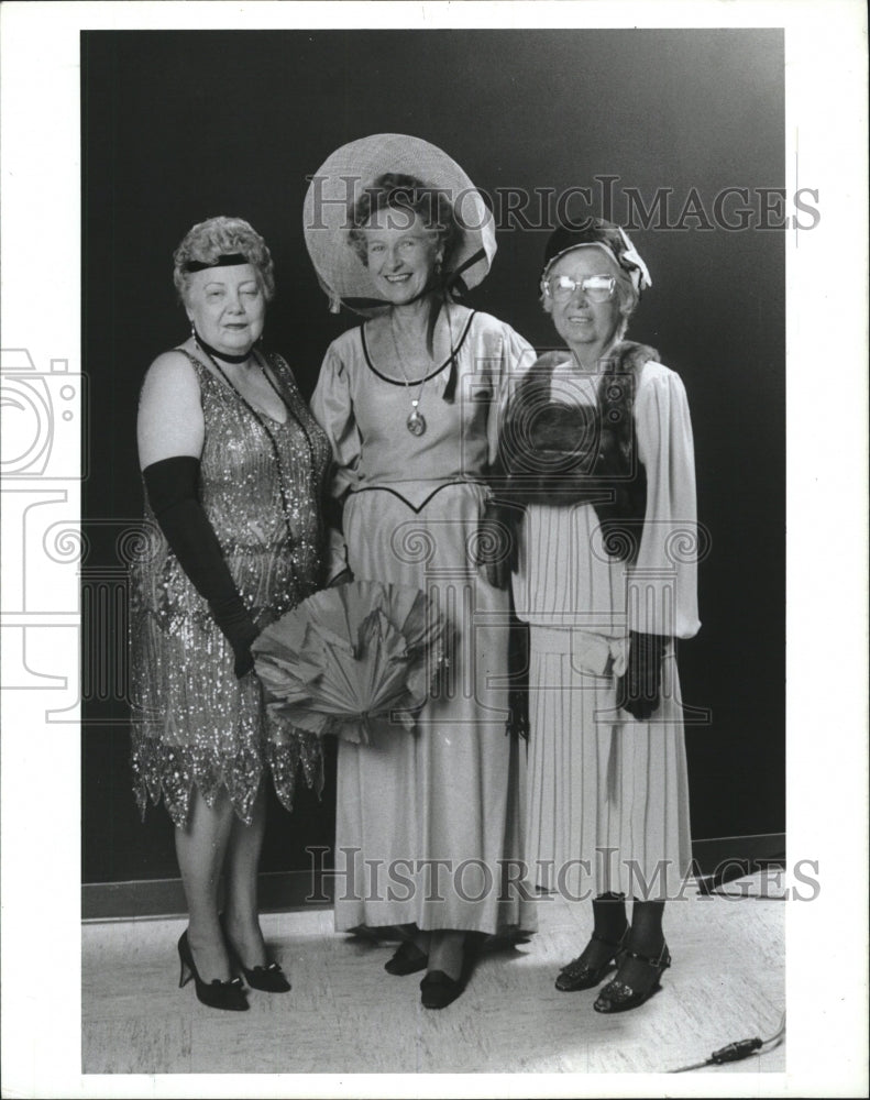 1988 Catherine Durand, Carolyn Verner, Vera Perry  - Historic Images