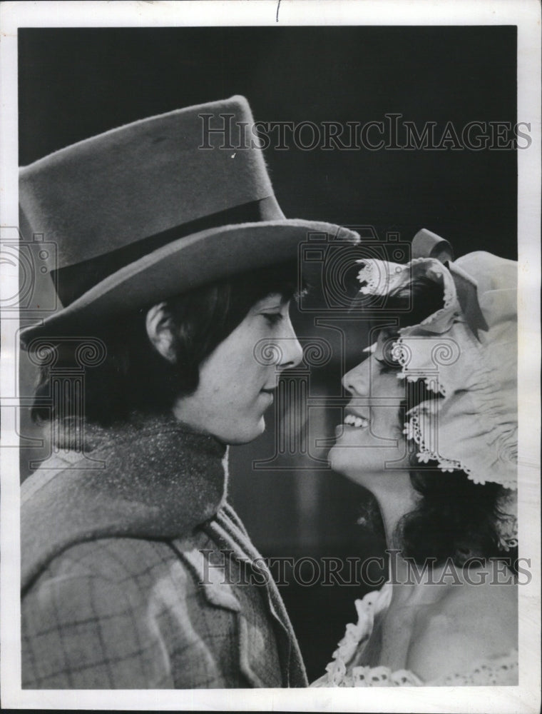 1981 Press Photo Erin Moran &amp; Scott Baio on &quot;Happy Days&quot; - RSM11227 - Historic Images