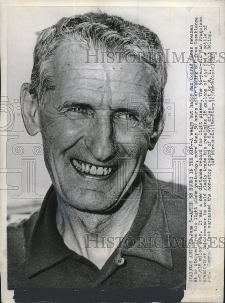 1959 Press Photo Max Conrad after flight of 7638 miles in 58 hours - RSM11229 - Historic Images