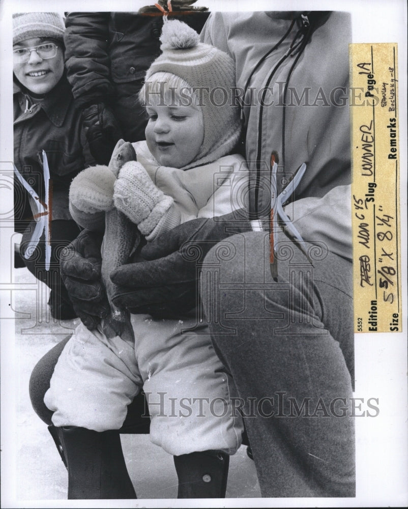 1974 Press Photo Stanley Buchesky at Troy Fishing Derby - Historic Images