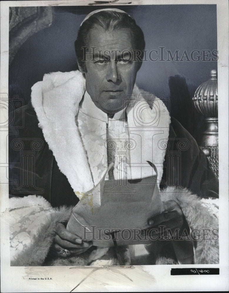 1965 Press Photo Rex Harrison as Pope Julius II - Historic Images