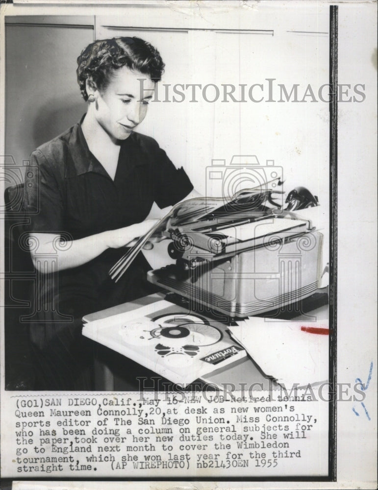 1955 Press Photo Tennis Queen Maureen Connolly Sports editor of San Diego Union - Historic Images