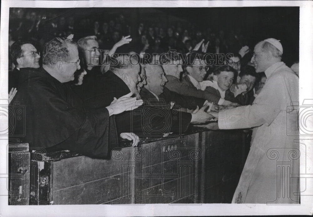 1956 Press Photo Pope Pius XII &amp; Dominican Friars at Vatican City - RSM12539 - Historic Images