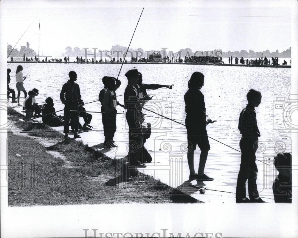 1966 Belle Isle Kids Fishing Derby - Historic Images