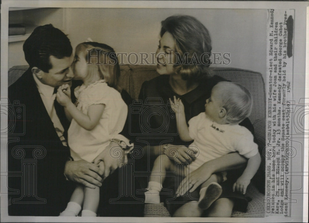 1962 Press Photo Senator-Elect Edward Kennedy, wife Joan, children Kara, Ted,Jr. - Historic Images