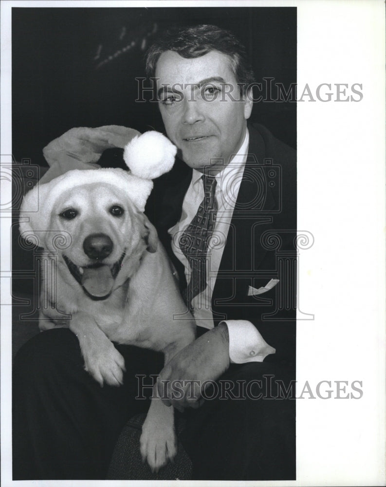 1997 Press Photo Colonnade Hotel GM David Colella dog Salty Dog - RSM13685 - Historic Images