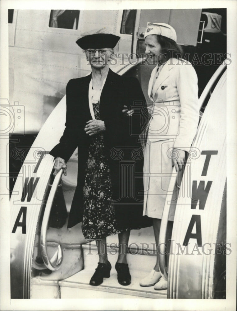 1939 Mrs. William Rickenbacker mother Capt. Eddie TWA skyliner-Historic Images