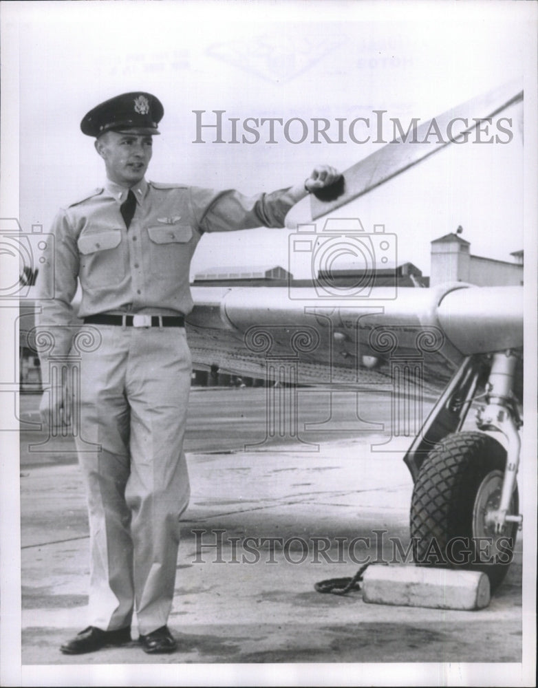 1952 Press Photo famous father Lt. William Rickenbacker Long Beach squadron - Historic Images