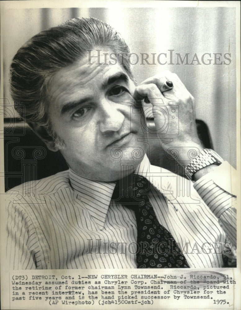 1975 Press Photo John J. Riccardo Chrysler Corp. Chairman board - Historic Images