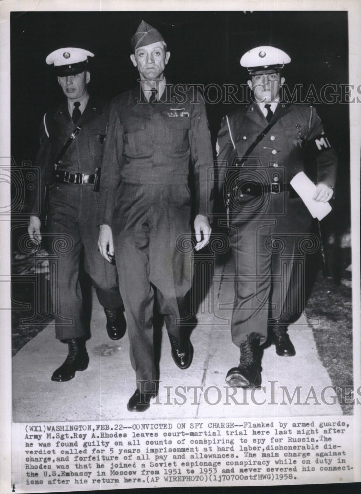 1958 Press Photo Army Sgt. Roy Rhodes court martial trial guilty spy Russia - Historic Images