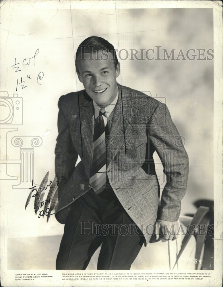 1938 Press Photo Wayne Morris Submarine D-1 - Historic Images