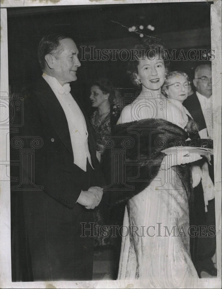 1953 Press Photo Mrs. Mrs. Samuel E. MOrison - RSM14537 - Historic Images