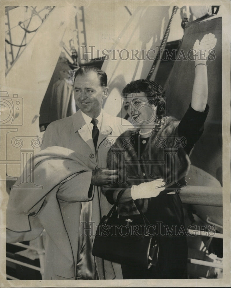 1959 Press Photo Mr. Mrs. Donald Flaherty Queen Frederica married - RSM14633 - Historic Images