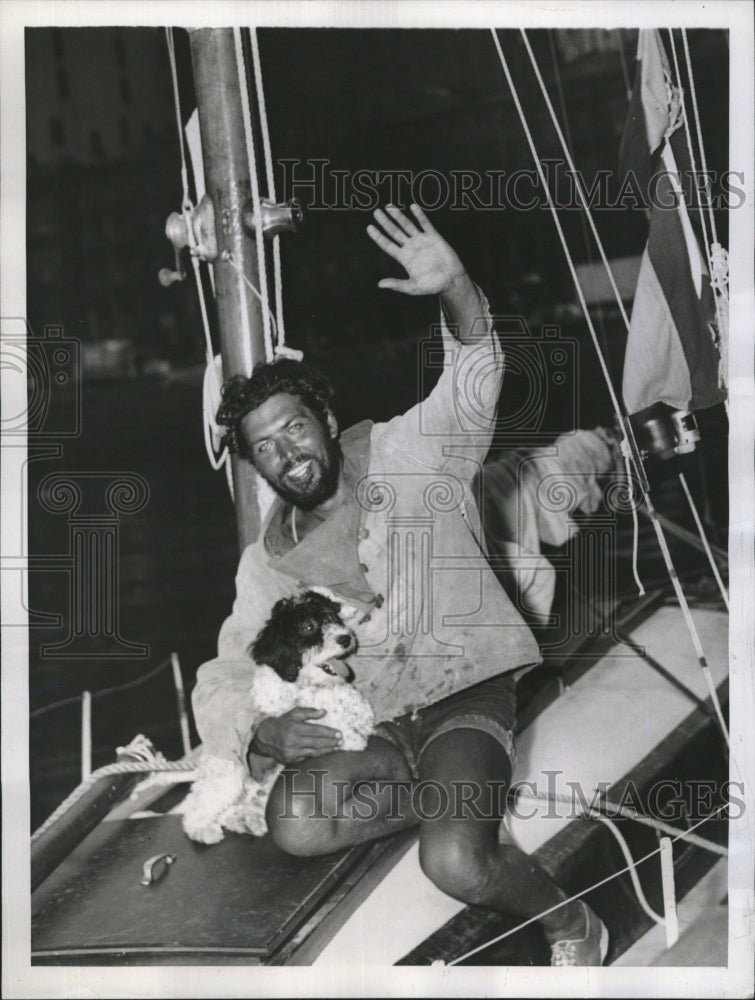 1951 Former Coast Guard officer Clyde Deal deck sloop Ran Canary - Historic Images