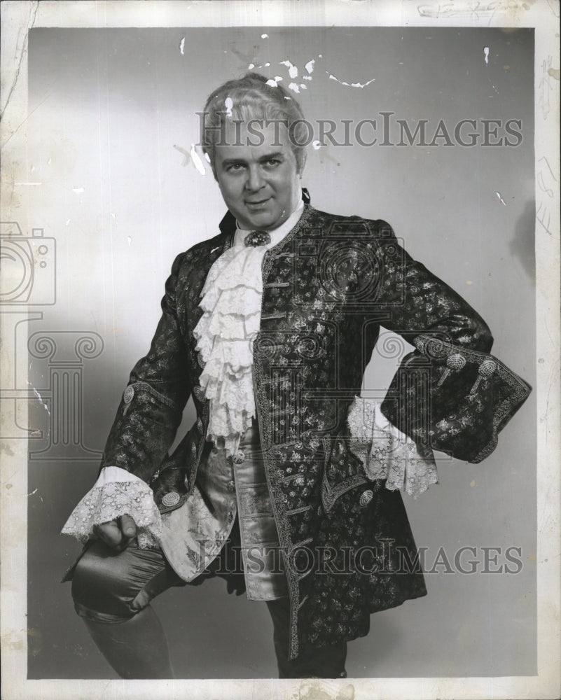 1948 Press Photo Ferrucio Tagliavini Barber of Seville - RSM14861 - Historic Images