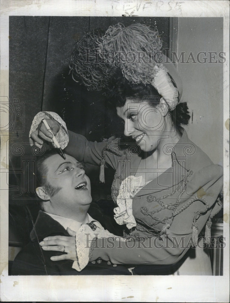 1948 Press Photo Tenor Ferrucio Tagliavini wife operatic singer - Historic Images