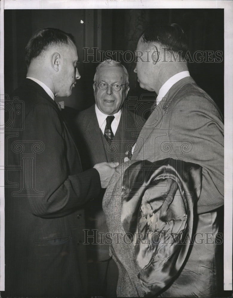 1954 Press Photo Dr. Richard Satterthwaite Frederick Dumaine president railroad - Historic Images