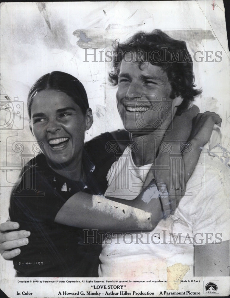 1972 Press Photo Love Story Ryan O&#39;Neal Ali MacGraw - RSM15041 - Historic Images