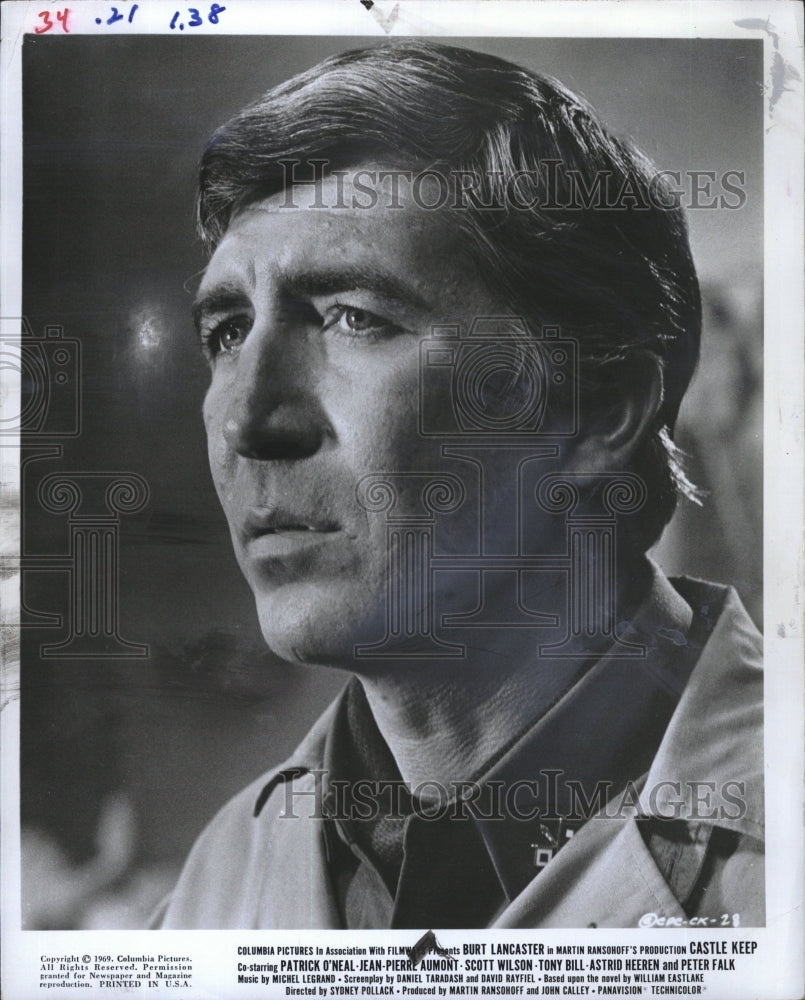 1969 Press Photo Patrick O&#39;Neal Castle Keep - RSM15397 - Historic Images