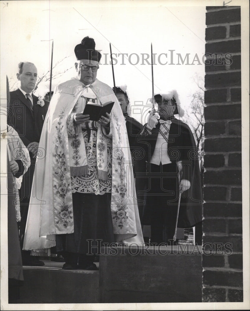 1956 Press Photo Rt. Rev. Oscar O&#39;Gorman chaplain Arlington Council Meagher - Historic Images