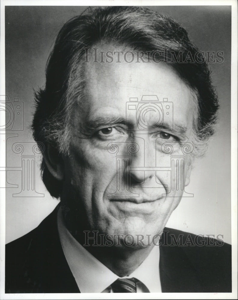 1990 Press Photo Fritz Weaver The Cocktail Hour - Historic Images