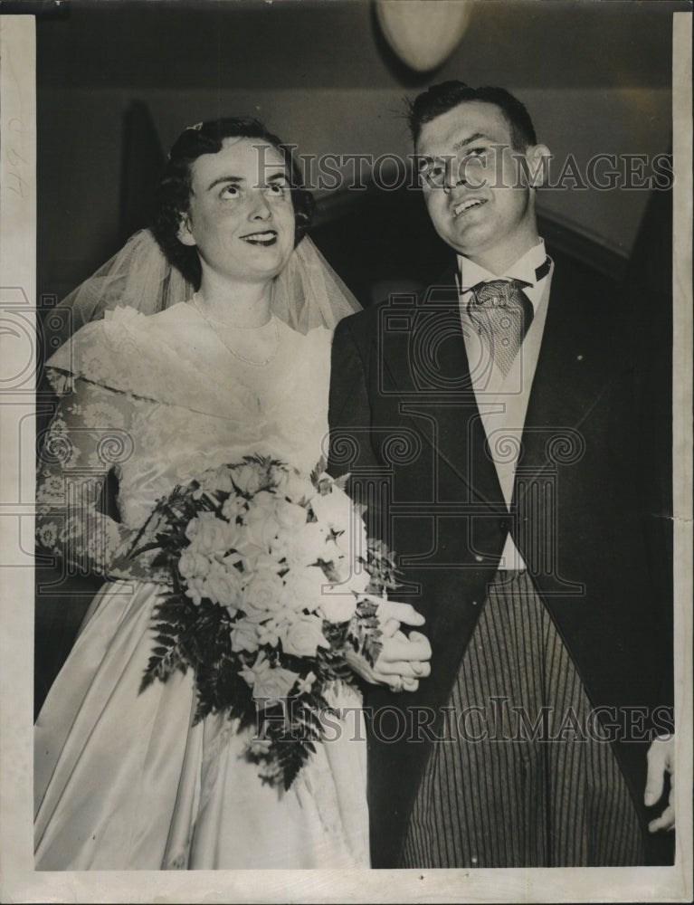 1952 former Elaine Marie O'Hare husband Paul Reeves West married - Historic Images