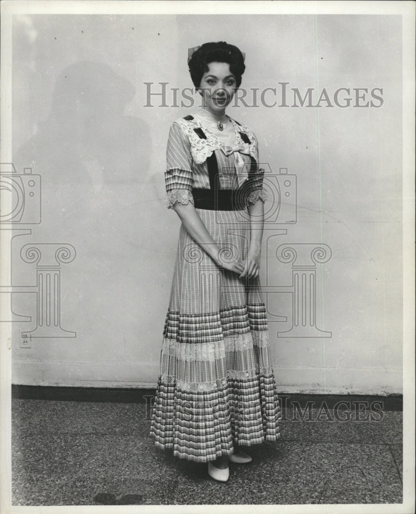 Press Photo Marilyn Savage Stars In &quot;The Music Man&quot; - RSM16261 - Historic Images