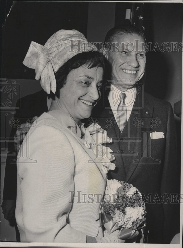 1965 Press Photo Governor &amp; Mrs Volpe Attend Event - RSM16287 - Historic Images