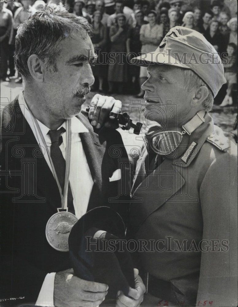 1969 Press Photo Handy Kruger Amthony Quinn - RSM16535 - Historic Images