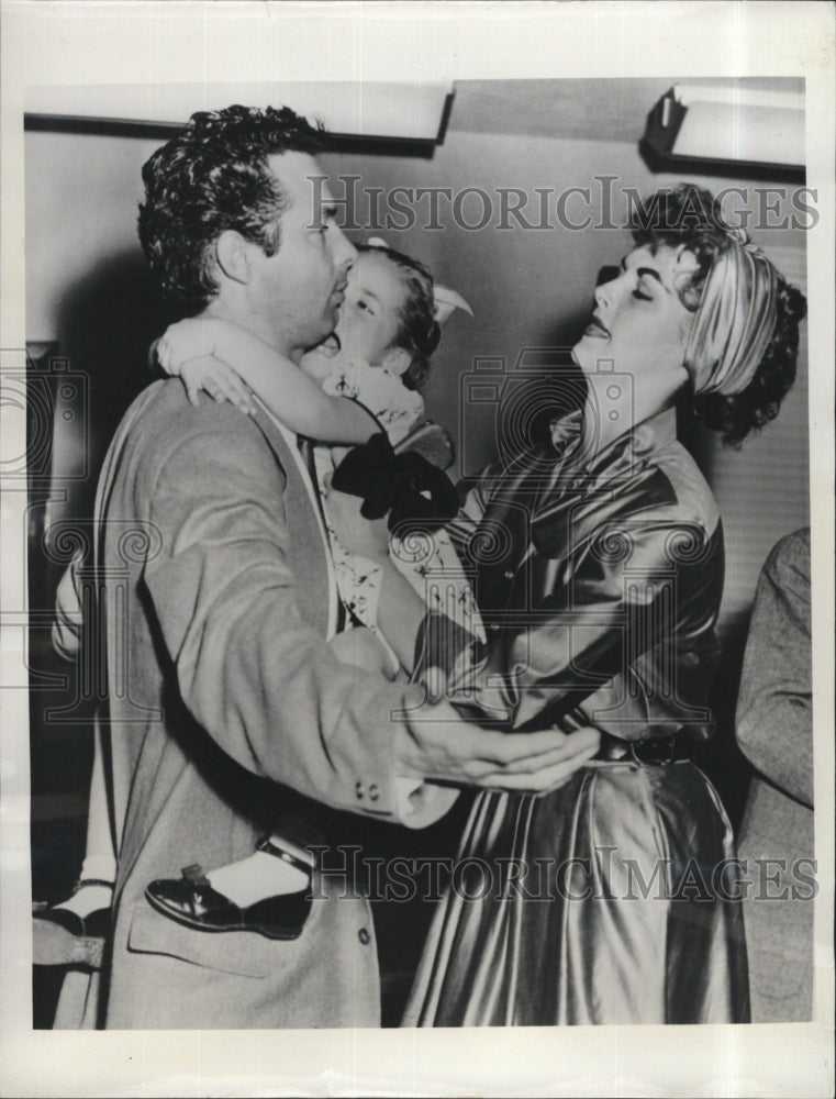 1955 Press Photo John P. Morrissey, Mrs. Anne Strader, Dorothy Jean Morrissey - Historic Images