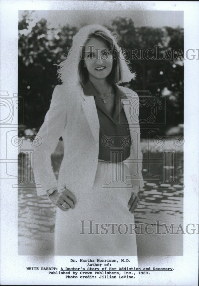 Press Photo D Author Martha Morrison M.D. of White Rabbit. - RSM16719 - Historic Images