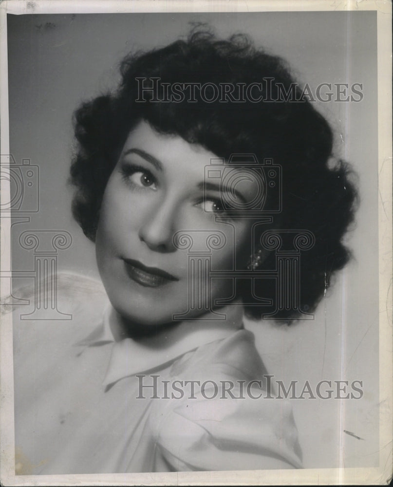 1944 Actress Barbara Bell Wright, Three Is A Family - Historic Images