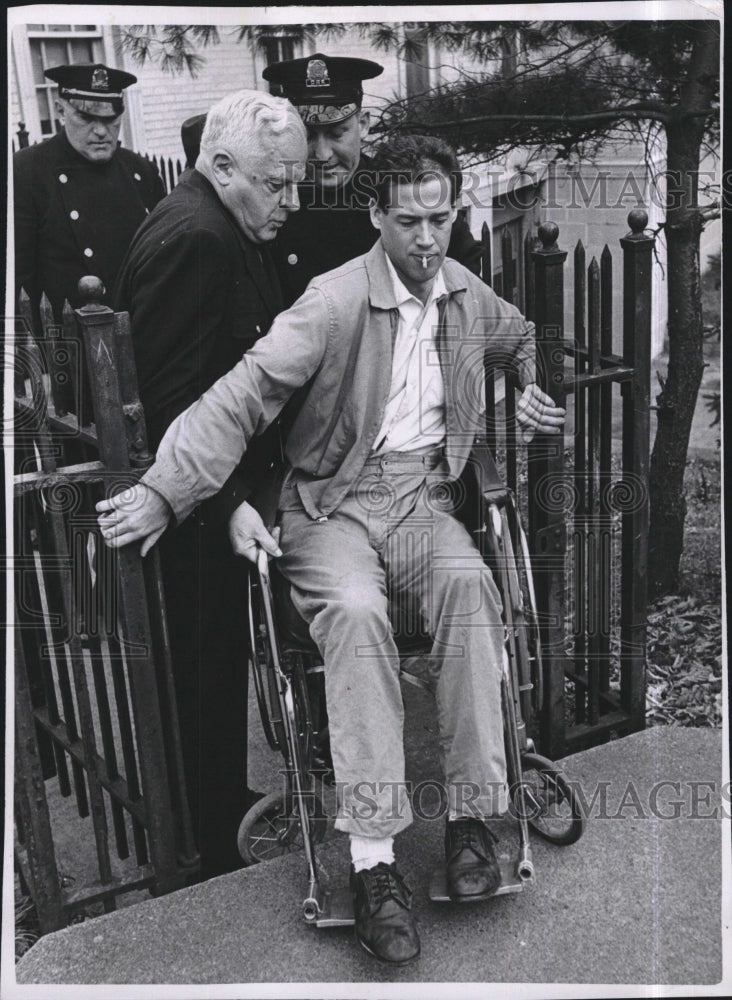 1961 Press Photo Legally blind wheelchair cripple William Seward w/ police after - Historic Images