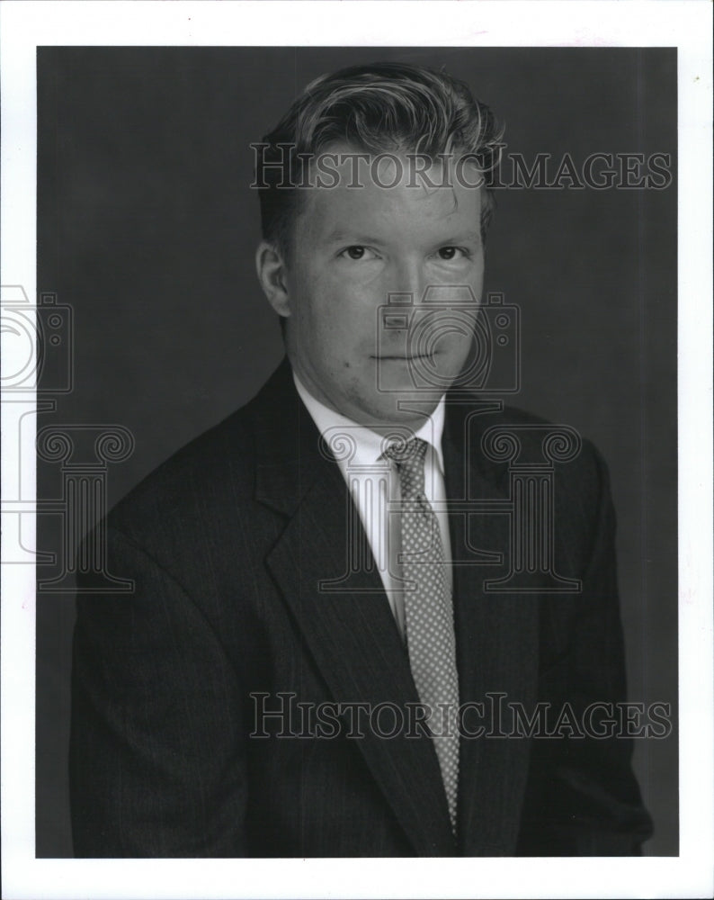 1995 George Shackelford curator of European Paintings at the - Historic Images